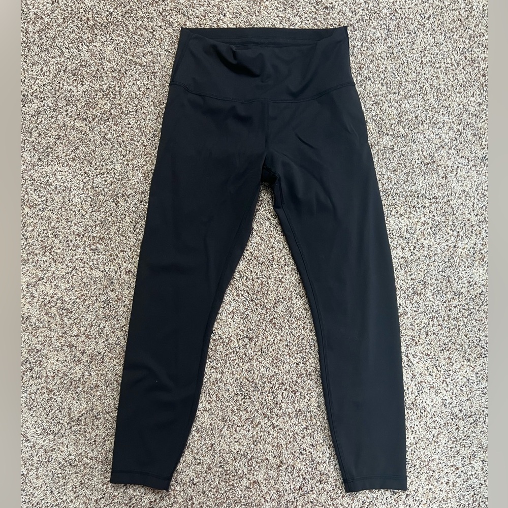 Women’s Lululemon Wunder Train High-Rise Tight with Pockets 25"